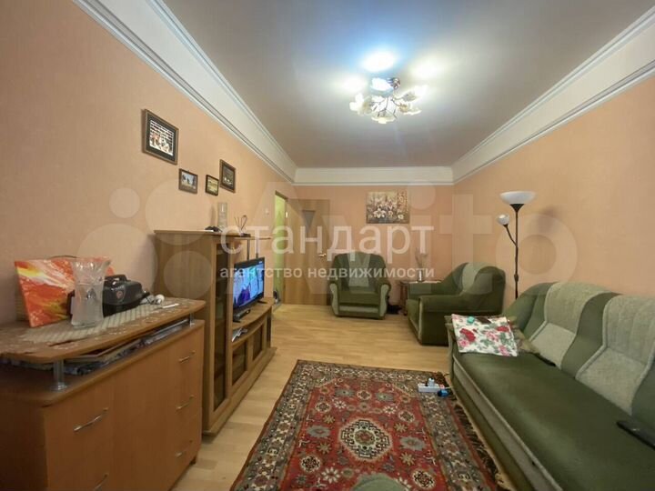 2-к. квартира, 42,3 м², 2/5 эт.