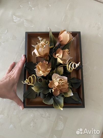 Картина из кожи. Розы. 29*23 см