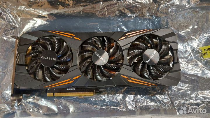 Gigabyte GTX1080 8Gb и старинная evga GTX280 1Gb