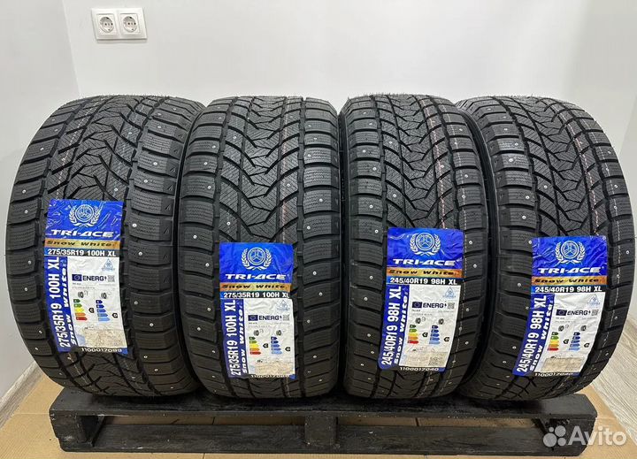 Tri Ace Snow White II 245/40 R19 и 275/35 R19 49J