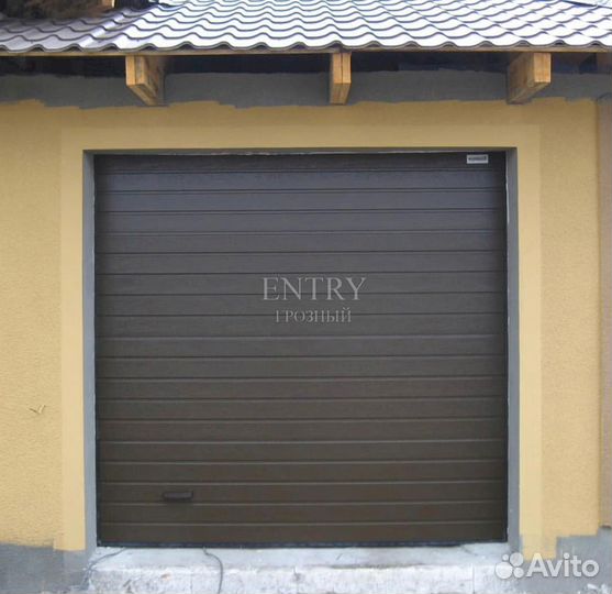 Ворота гаражные секционные