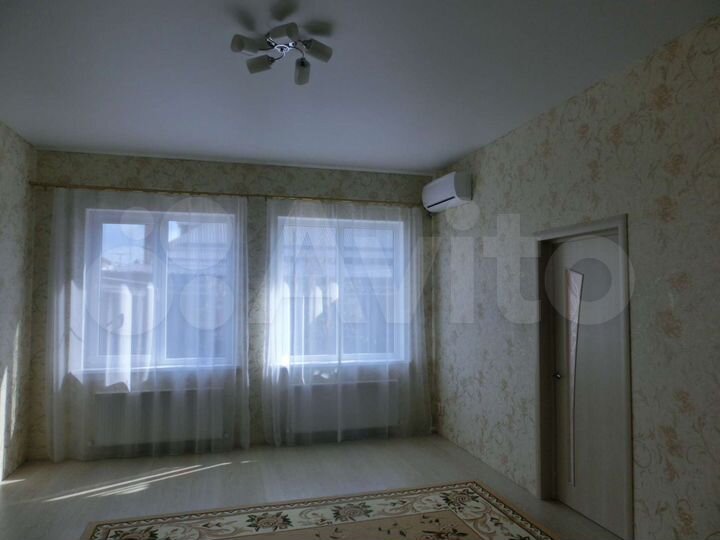 Дом 71 м² на участке 2 сот.