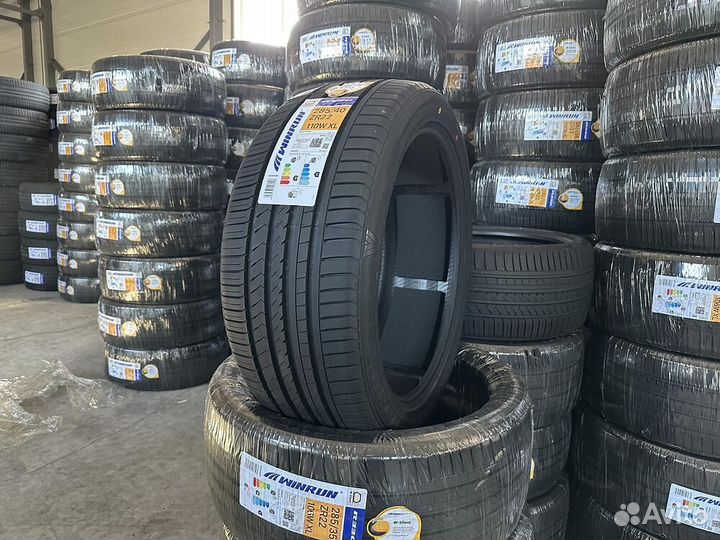 Winrun R330 285/40 R22 110W