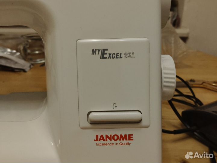 Швейная машина Janome my excel 23 L