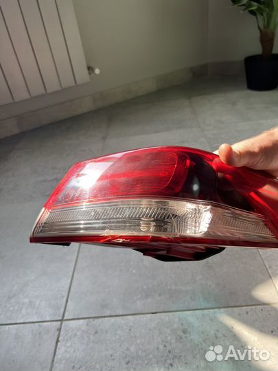Фонарь задний правый на kia optima 4