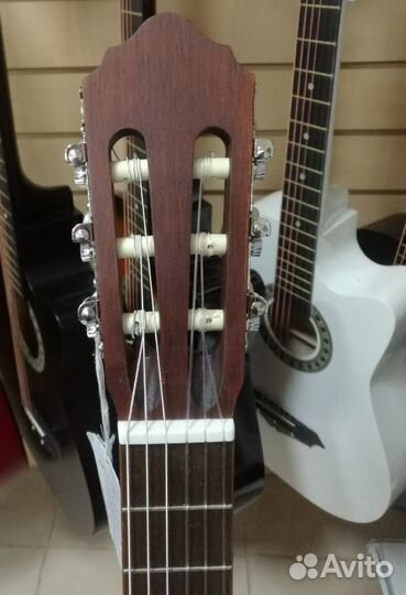 Классическая гитара Parkwood PC90