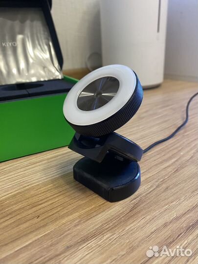 Вебкамера razer kiyo