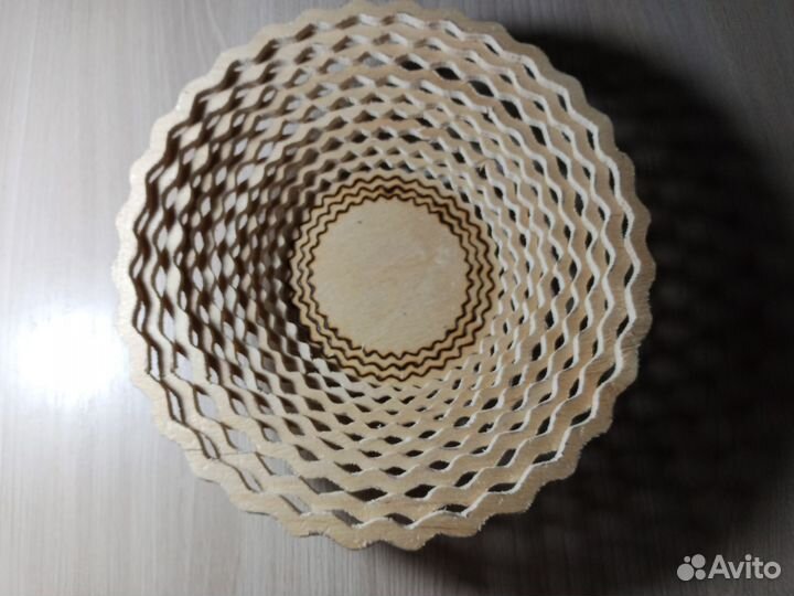 Вазочка из дерева (самодельная)