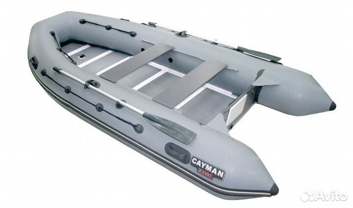 Лодка Мнев и К Кайман N-400