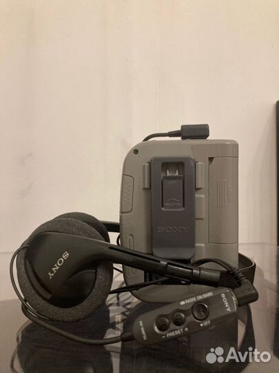 Кассетный плеер Sony Walkman WM-EX402