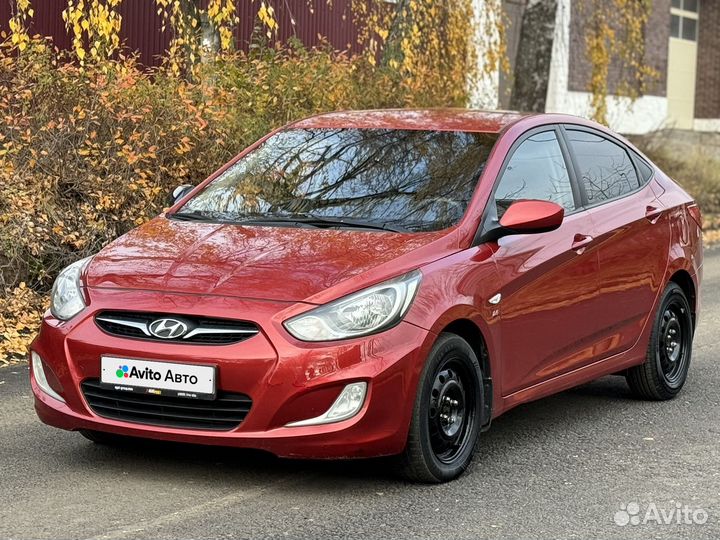 Hyundai Solaris 1.6 AT, 2012, 130 000 км