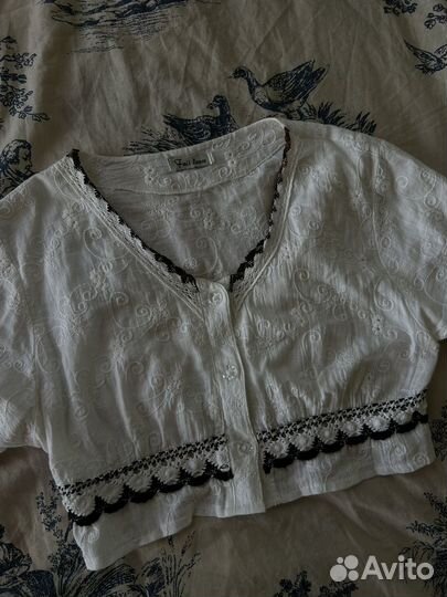 Винтажный топ с вышивкой