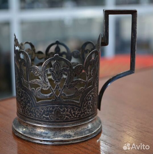 Серебряный подстаканник- кубачи. 875 пр. вес 84.3