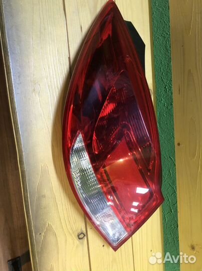 Фара на Опель