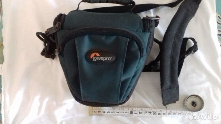 Сумка для фотоаппарата и сумка для видеокамеры