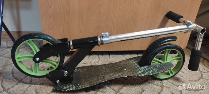 Самокат взрослый б/у с большими колесами