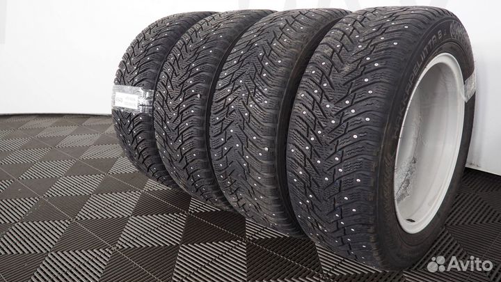 Комплект колес Nokian Tyres Hakkapeliitta 8 225/55