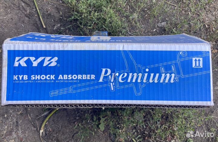 Стойка амортизатора Daewoo Matiz KYB