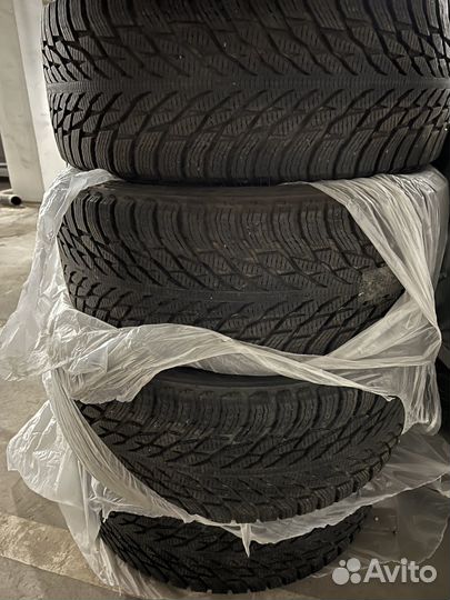 Nokian Tyres Hakkapeliitta R3 SUV 275/45 R21
