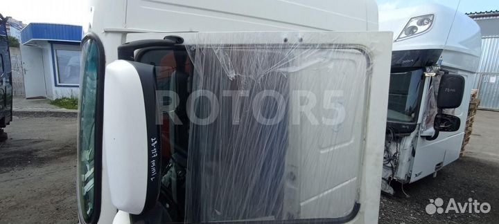 Дверь левая DAF XF 105 2010