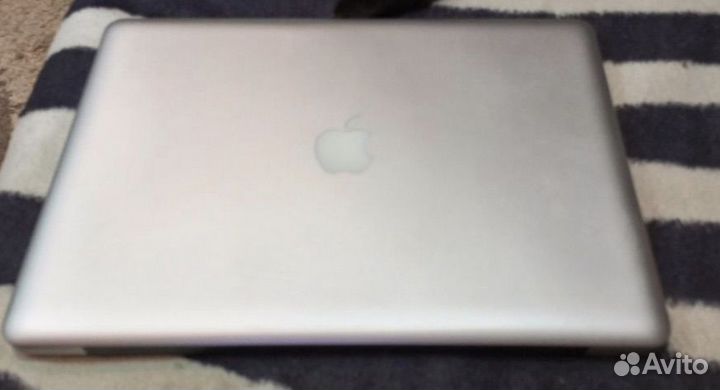 Macbook j 7