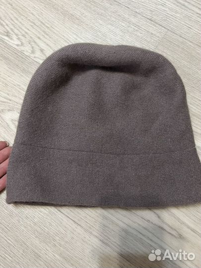 Шапка женская вязаная