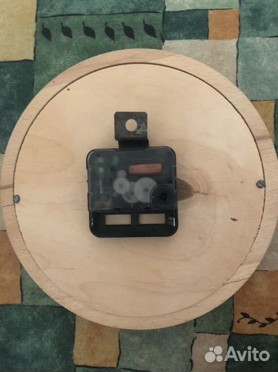 Часы настенные