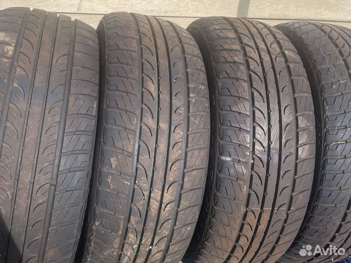 Tunga Tunga 205/55 R16