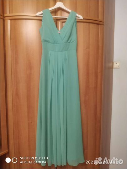 Платье на свадьбу вечернее