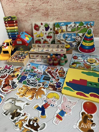 Развивающие игрушки штучно