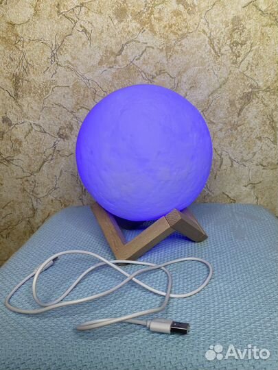 Ночник луна с пультом на аккумуляторе