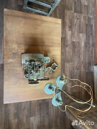 Промышленный оверлок