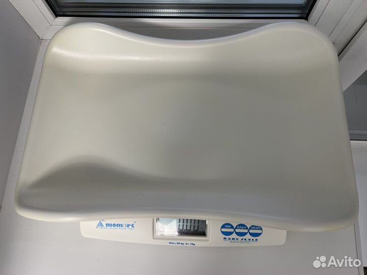 Детские электронные весы Momert