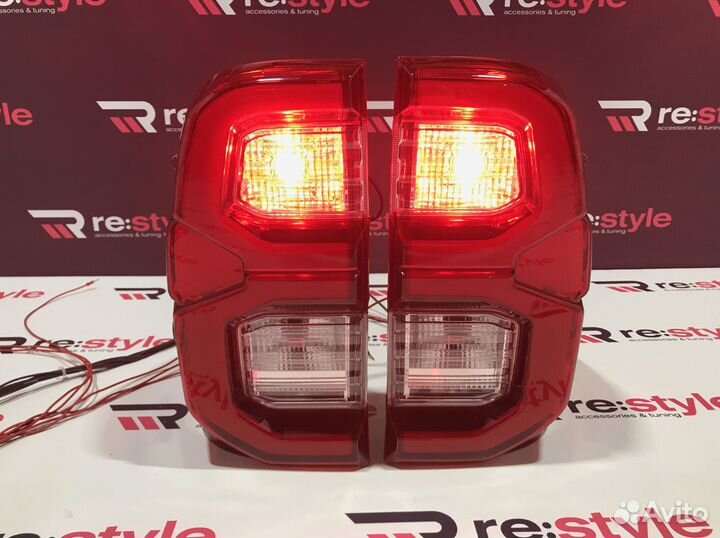 Задние фары Toyota Hilux PickUp Стиль 20г