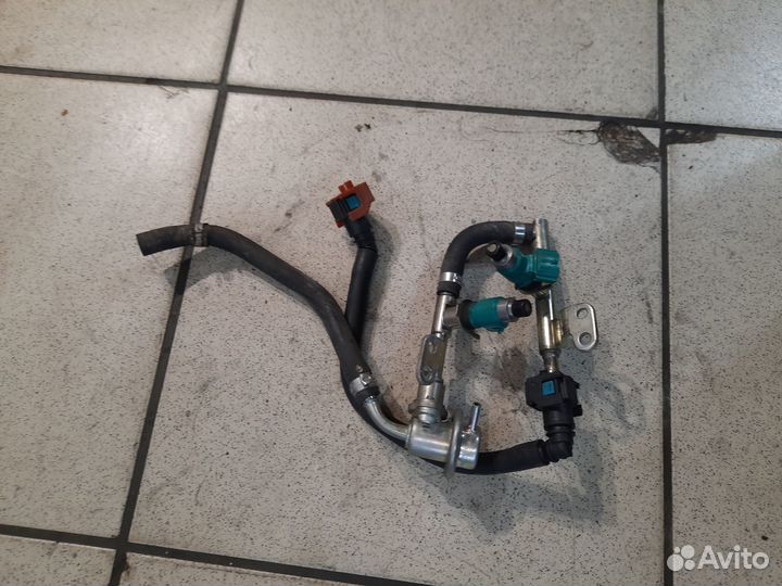 Топливная рампа Yamaha XVS950 Midnight Star