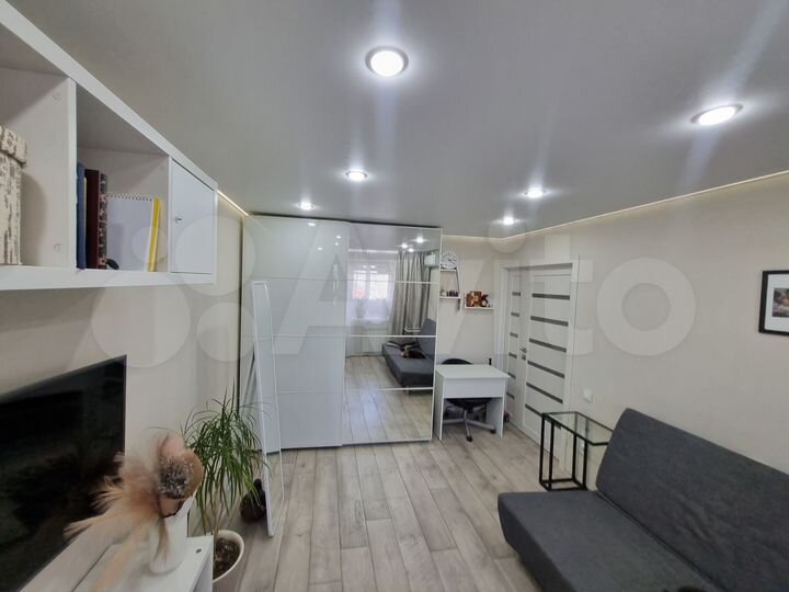 2-к. квартира, 51 м², 8/14 эт.