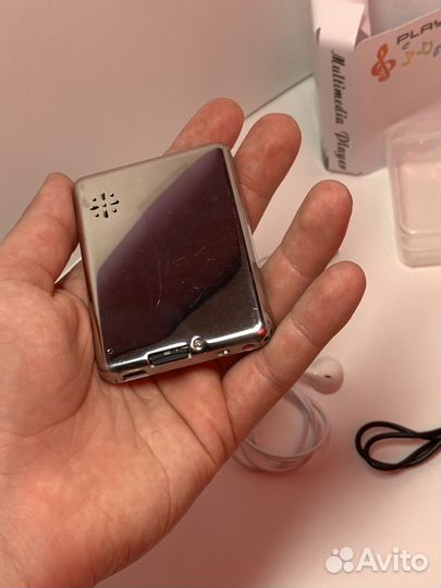 Музыкальный плеер (видео плеер)