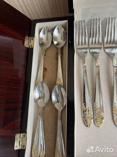 Столовый сервиз на 12 персон