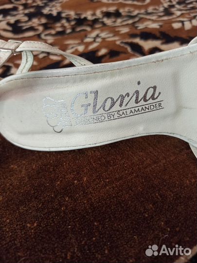 Босоножки женские 37 размер на каблуке