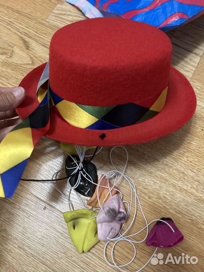 Шляпа и сценические носы