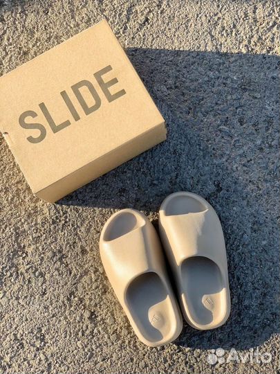 Сланцы Adidas Yeezy Slide 