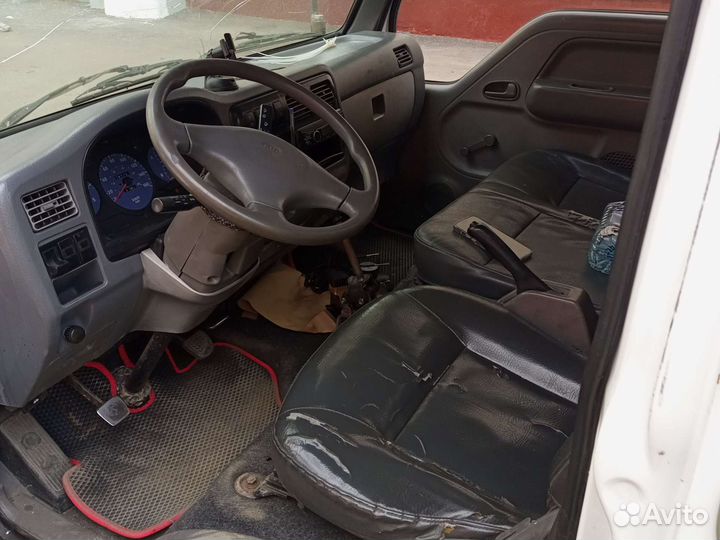 KIA K-series изотермический, 2003