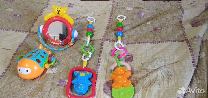 Развивающие игрушки для малышей