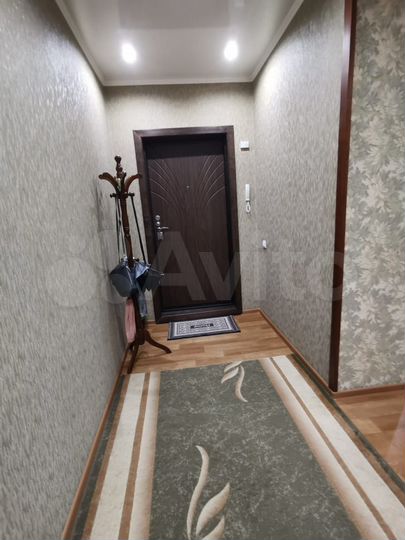 2-к. квартира, 67 м², 4/10 эт.