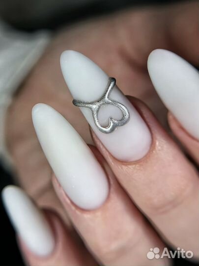 Модель на маникюр бесплатно