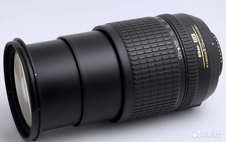 Зеркальный фотоаппарат Nikon D3300 bodi