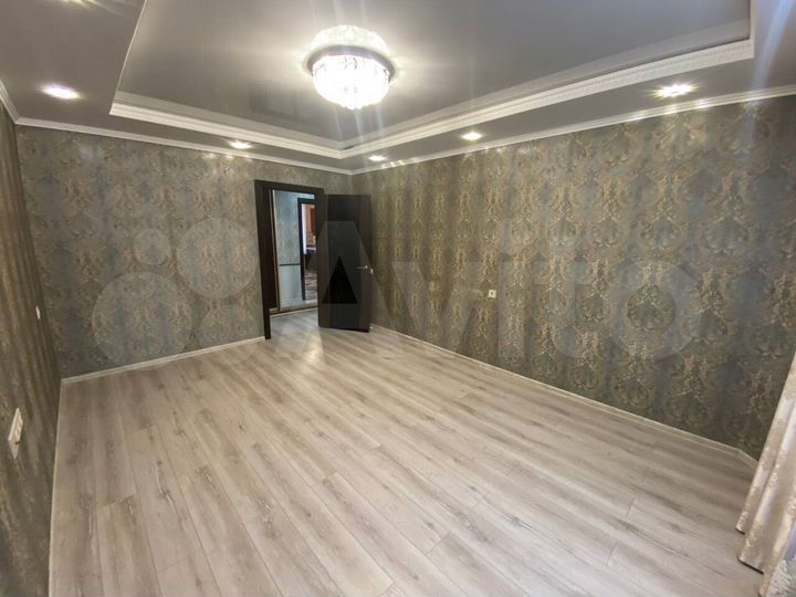 3-к. квартира, 63,1 м², 1/10 эт.