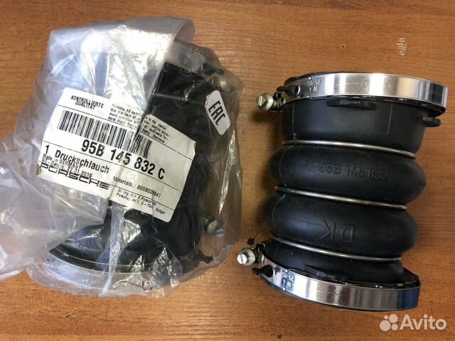 Патрубок интеркулера porsche macan 2013+