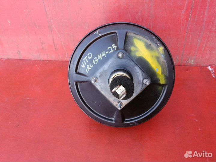 Главный тормозной цилиндр Mercedes-Benz V-Class