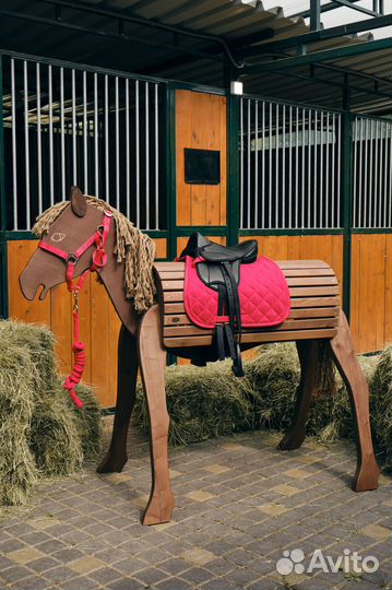 Деревянная лошадка